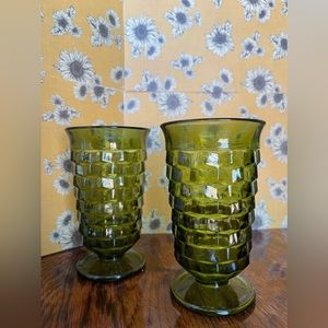 Vintage dark green glass set 💚